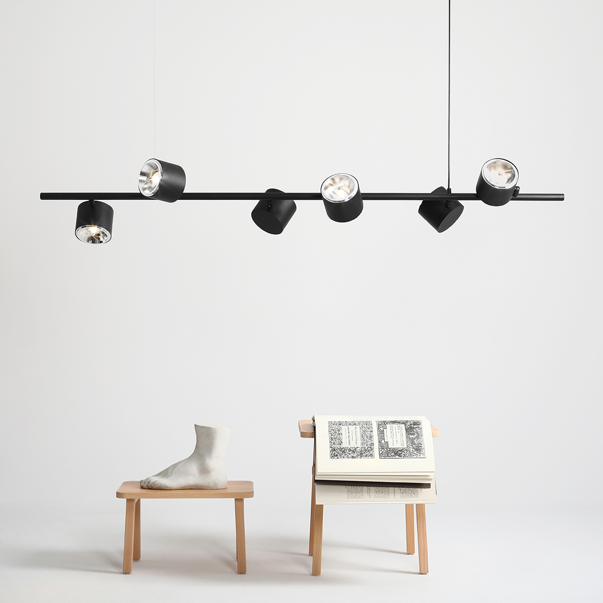 JAK WYBRAĆ NOWOCZESNE OŚWIETLENIE DO PRZEDPOKOJU?