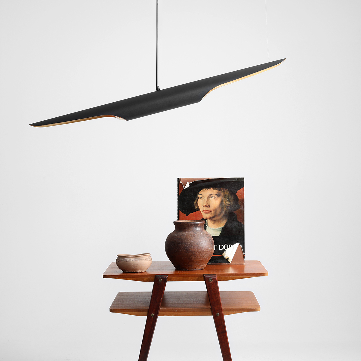 NOWOCZESNE LAMPY WISZĄCE DO DUŻEGO SALONU